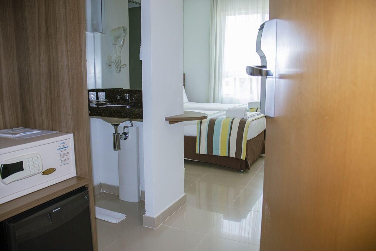 Express Vieiralves Hotel Manaus Buitenkant foto