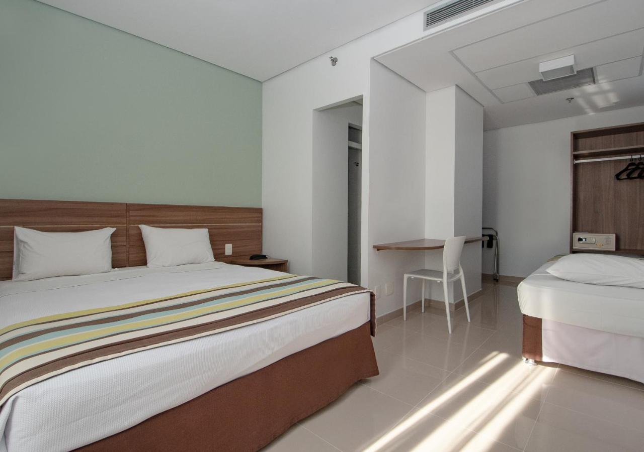 Express Vieiralves Hotel Manaus Buitenkant foto