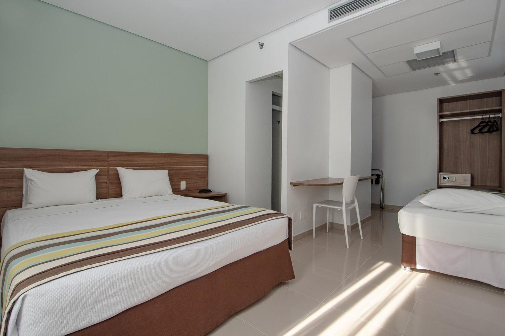 Express Vieiralves Hotel Manaus Buitenkant foto